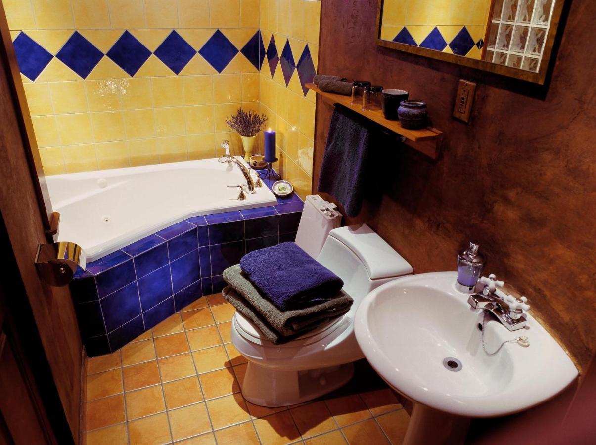 مونتريال A La Carte Bed & Breakfast المظهر الخارجي الصورة
