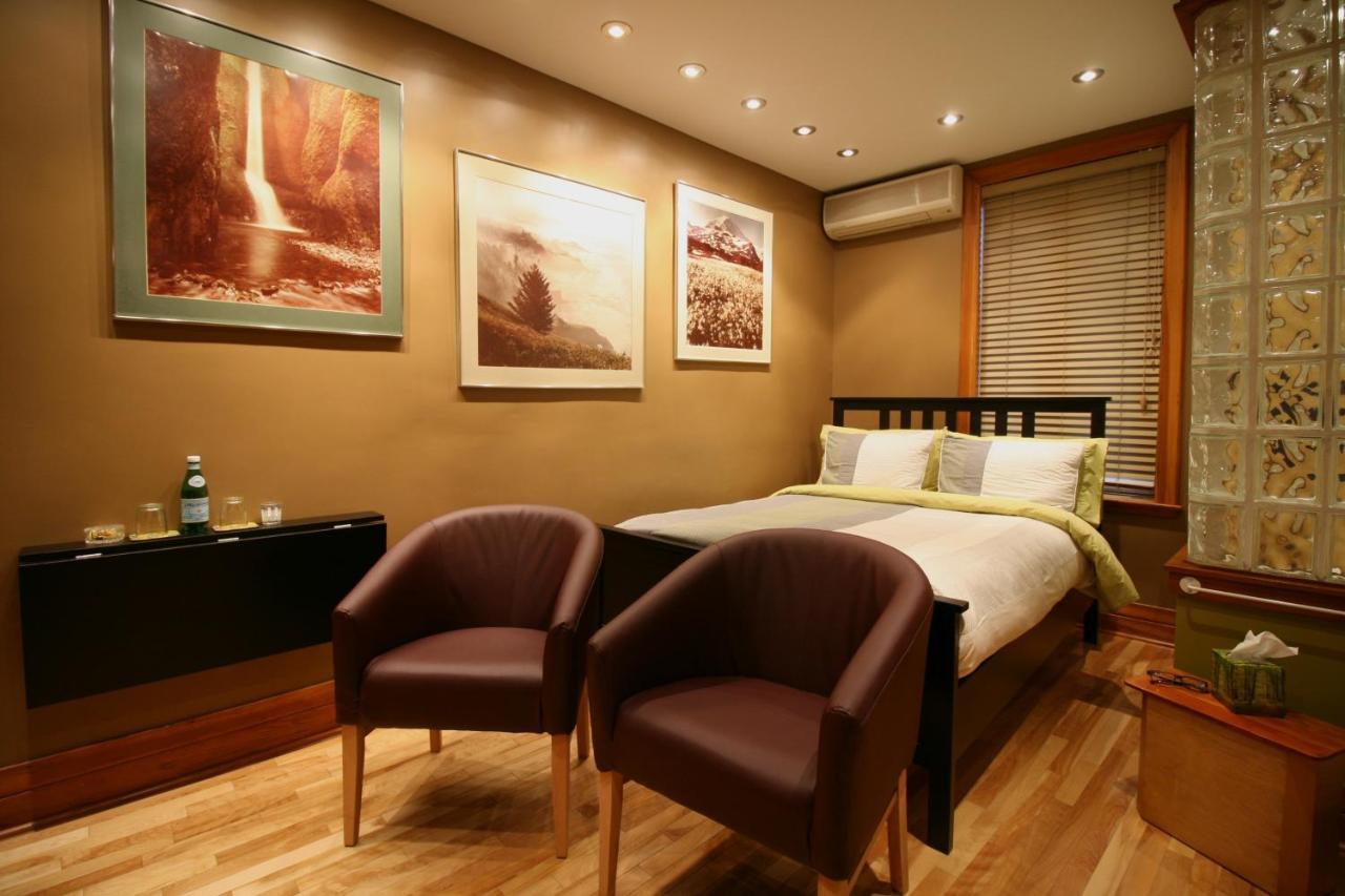 مونتريال A La Carte Bed & Breakfast المظهر الخارجي الصورة