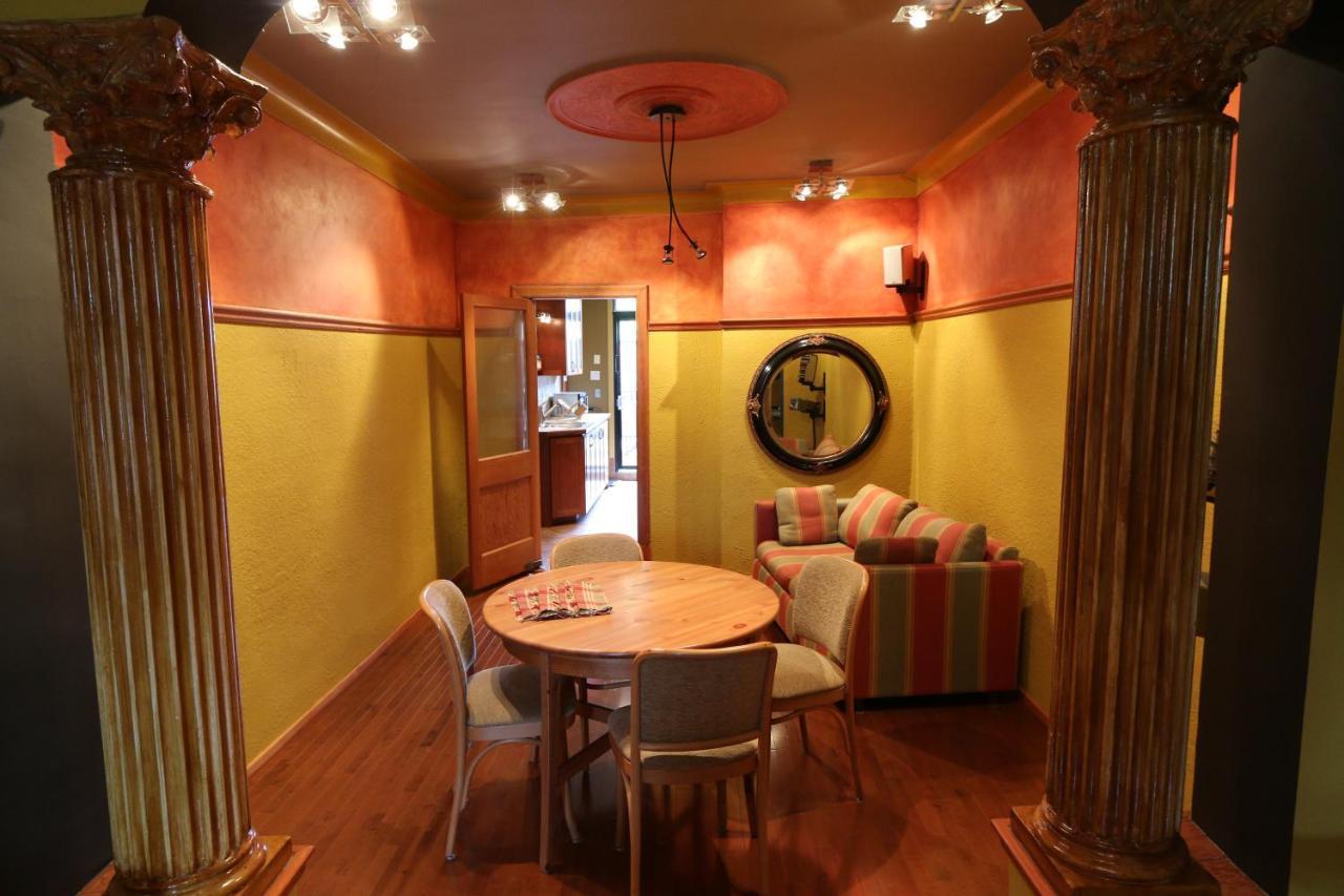 مونتريال A La Carte Bed & Breakfast المظهر الخارجي الصورة